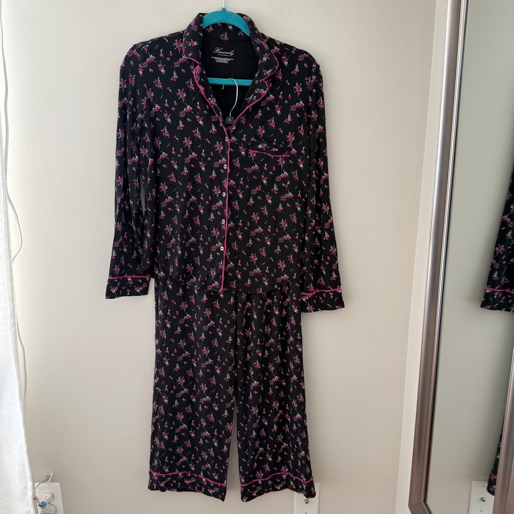 Victoria's Secret Heavenly Pajama Set XS Short Black Pink Floral Button Down